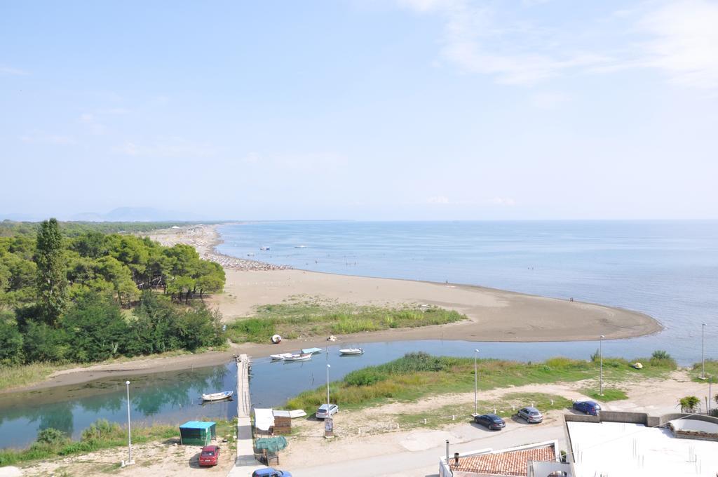 Apartments Romantica Ulcinj Esterno foto